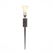  204526-SKT-14-GG0068 - Sweeping Taper Sconce